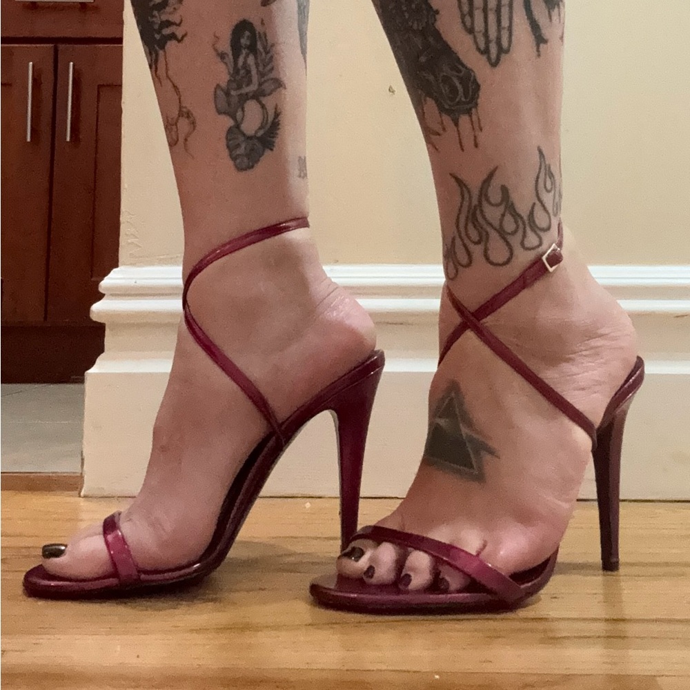 Tamara Mellon Metallic Pink Sandals